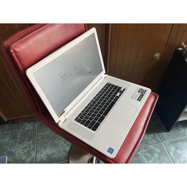 Acer Chromebook 15.6 Celeron 16gb Ssd 4gb Ram Cb5-571-c4g4