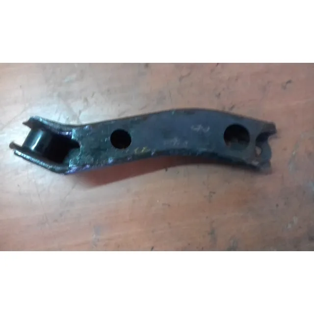 Meseta Delantera Izquierda Chevrolet Corsa Muñon Largo