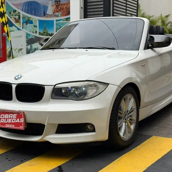 BMW 120i 2012 2.0 Cabriolet Convertible