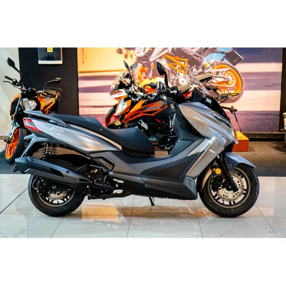Kymco Xtown 250i Abs 2025 0km Entrega Inmediata Urquizamotos