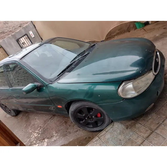 Ford Mondeo 2.0 Ghia