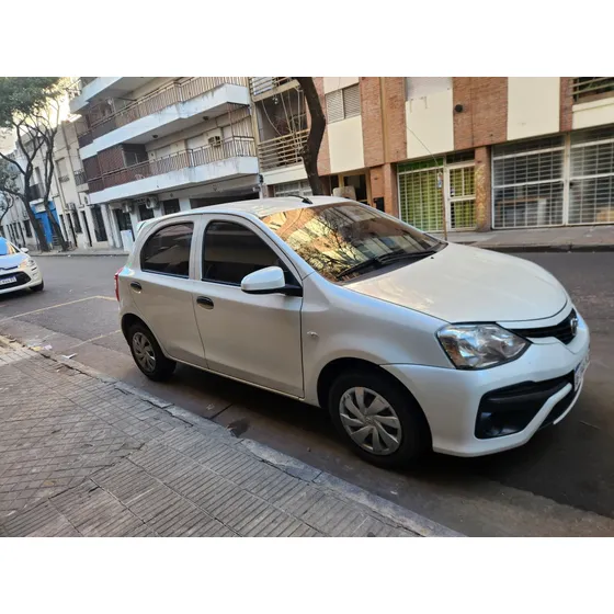 Toyota Etios 1.5 X 6mt My19