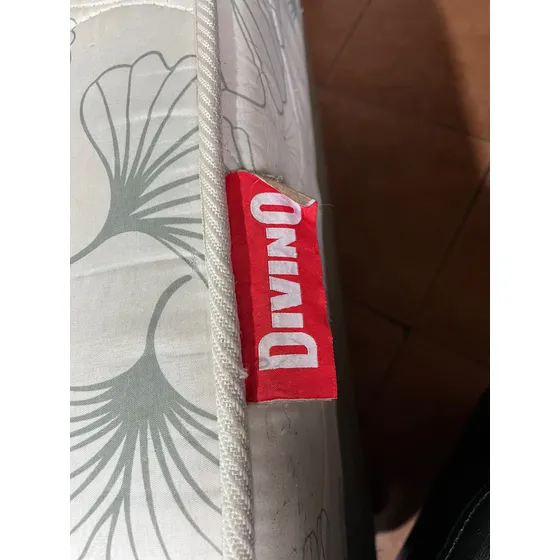 Cama Sommier Divino, Mesa De Luz Y Respaldo
