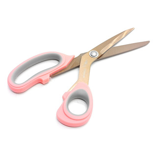 Tesoura Profissional 8.5 Titanium Alta PrecisĂŁo Resistente Tesoura Profissional 8.5 Titanium Alta PrecisĂŁo Resistente