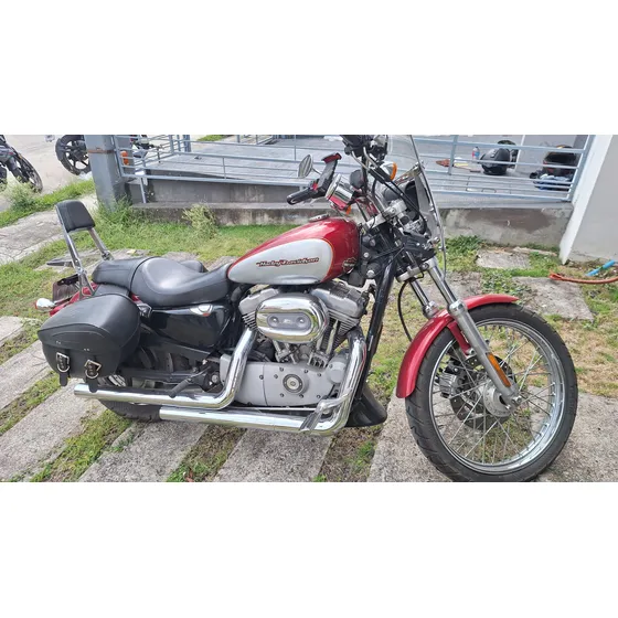 Harley Davidson Xl883c