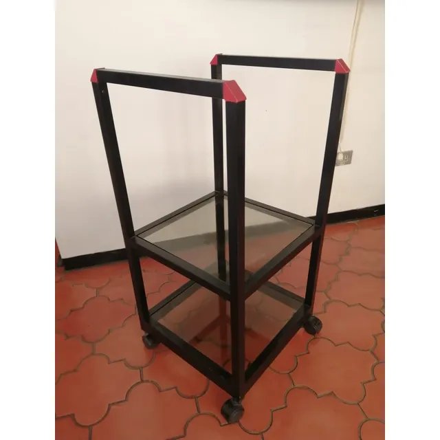 Mueble Metalico Para Equipo De Sonido, Esta En Caracas