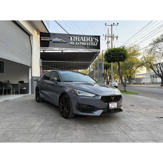 Cupra Leon 300hp