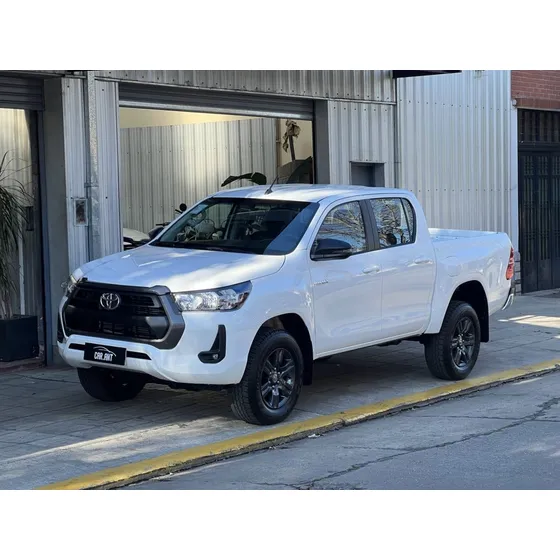 Toyota Hilux Pick-up 2.4 Cd Sr 150cv 4x2