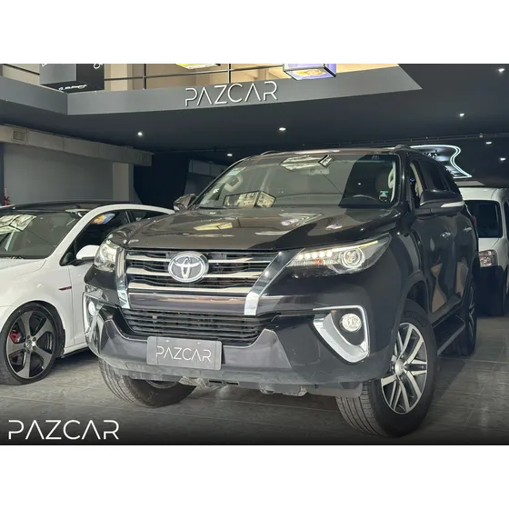 Toyota Hilux Sw4 2.8 Srx 177cv 4x4 7as At
