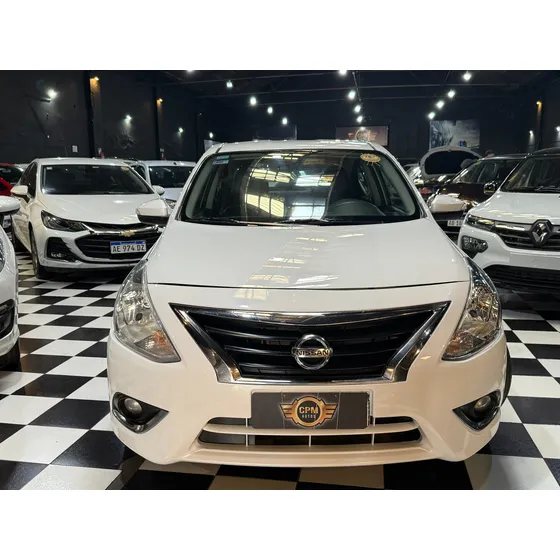 Nissan Versa 1.6 Exclusive At