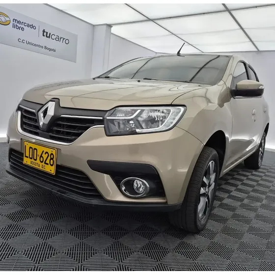 Renault Logan 2023 1.6 Privilege / Intens