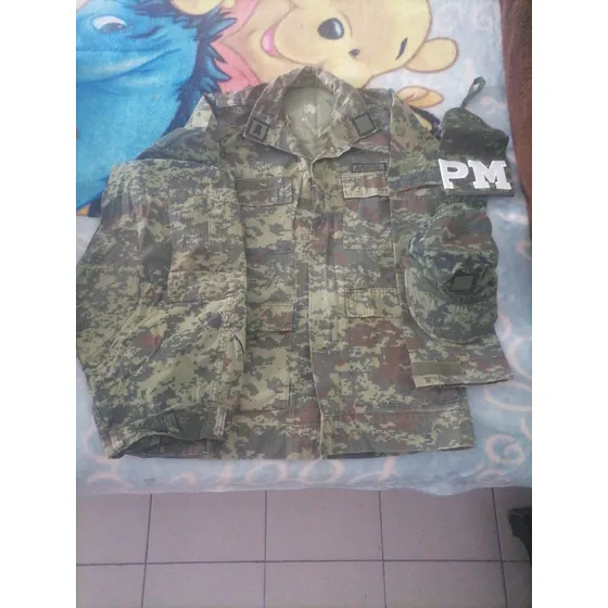 Uniforme Verde Pixelado  Colección (administración Pasada)