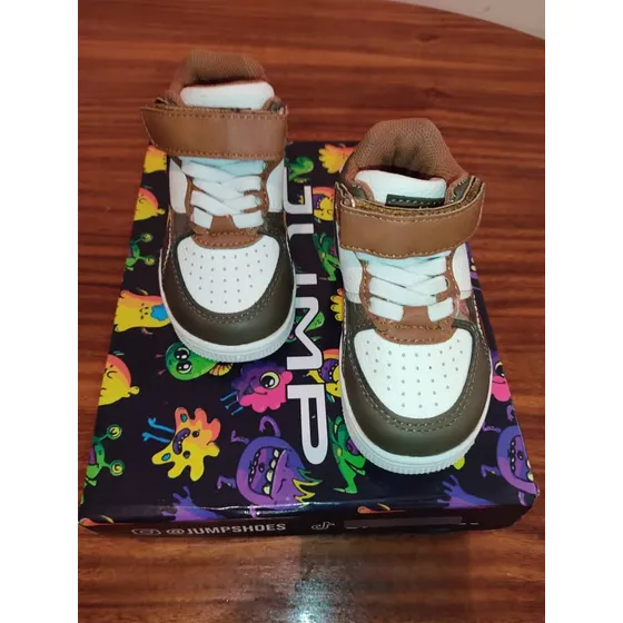 Botines Jump Para Niño, Talla 21 Usadas En Excelente Estado