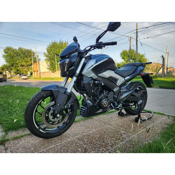 Dominar 250, Impecable Sin Detalles.