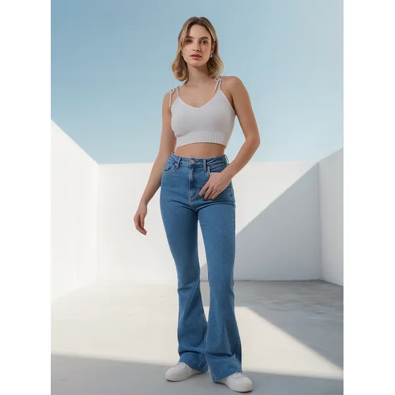 Calça Flare Jeans Com Elastano