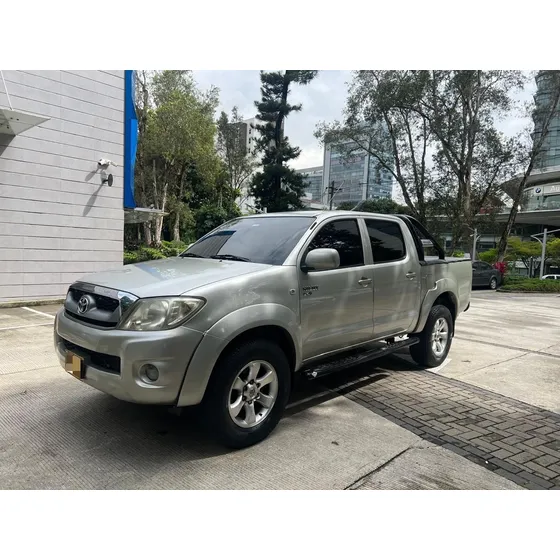 Toyota Hilux 2.5 Imv 4x2
