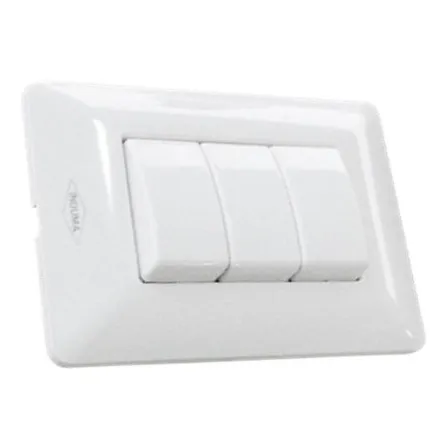 Interruptor Triple Marca Induma Color Blanco