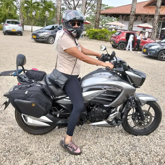 Se Vende Hermosa Moto Suzuki Intruder 150 Modelo 2019