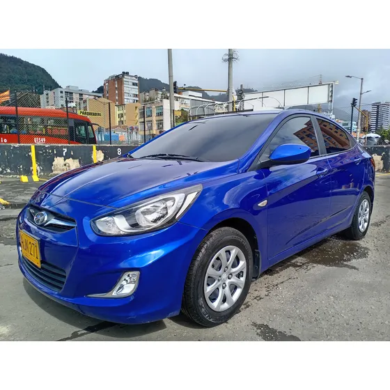 Hyundai Accent 1.4l 4 P