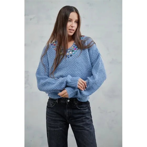 Sweater Luxe Escote V Con Piedras De Colores Gu81330 Arizona