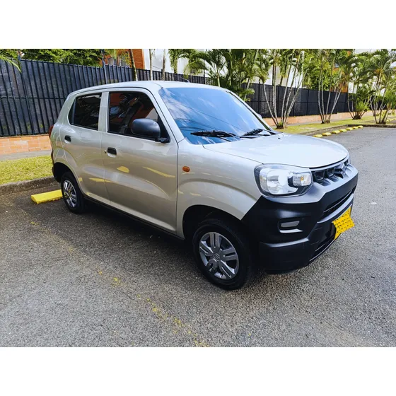 Suzuki S-presso 1.0