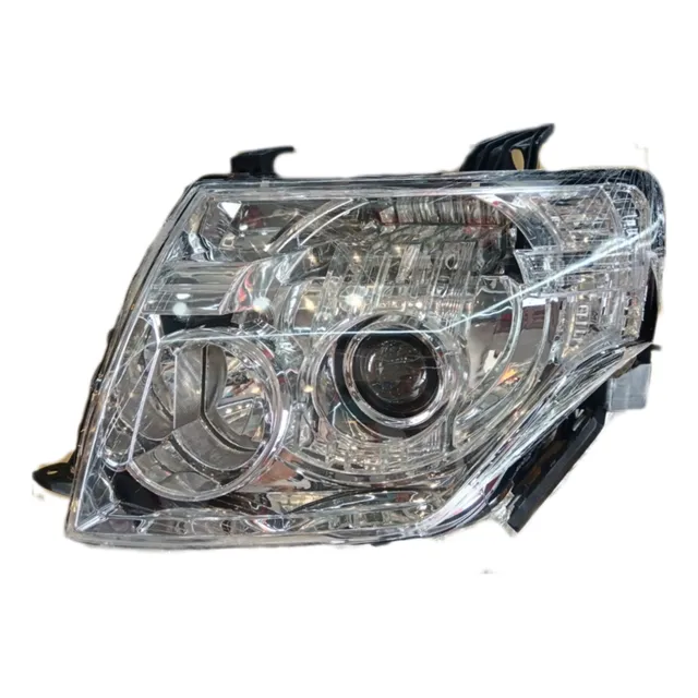 Farola Mitsubishi Montero Limited 2008... Depo