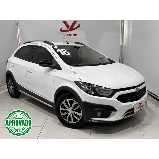 Chevrolet Onix 1.4 Mpfi Activ 8v Flex 4p Automático