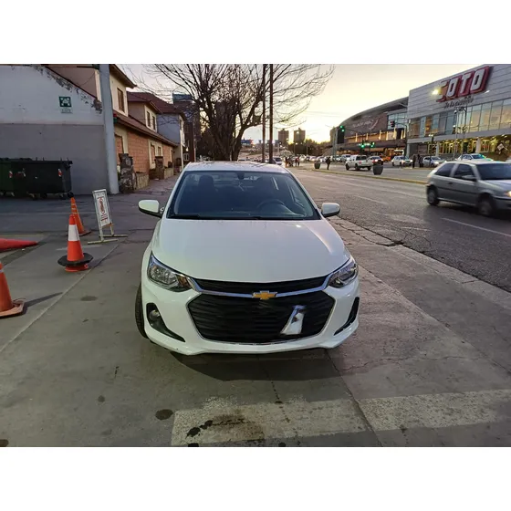 Chevrolet Onix Plus 1.2 Lt Tech