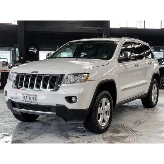 Jeep Grand Cherokee 4.7 Limited V8 4x2 Mt