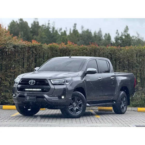 Toyota Hilux 2.4 Diesel 4x4 At