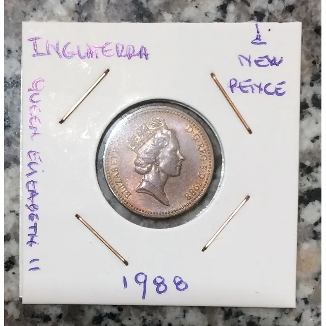 Moneda Inglaterra Queen Elizabeth I I  One New Pence 1988