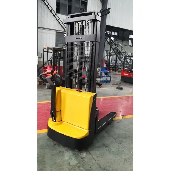 Apilador Electrico Montacarga, 3 Mts, 1500kg, Bateria Litio