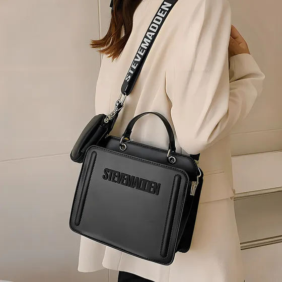 Bolso de Hombro Steve Madden Bevelyn Color Negro material externo cuero