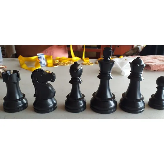 Piezas Oficiales Y Originales De Ajedrez Dgt