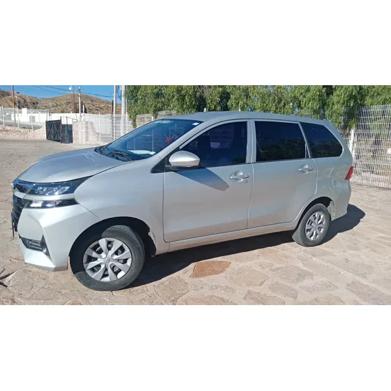 Toyota Avanza 1.5 Le At