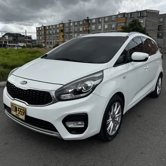 Kia Carens 2017 2.0 Suv Ex