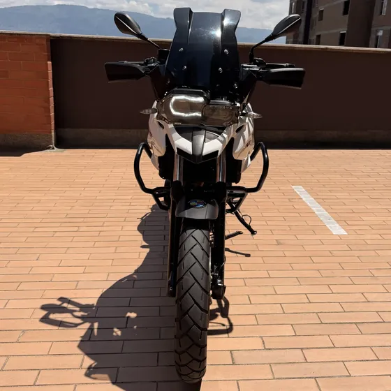 Bmw F 700 Gs Blanco Alpino