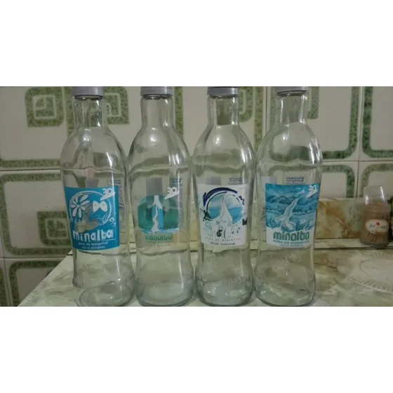 Botellas De Colección De Agua Nevada ,30 Aniversario