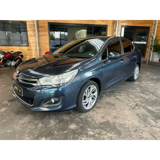 Citroën C4 Lounge Exclusive 1.6