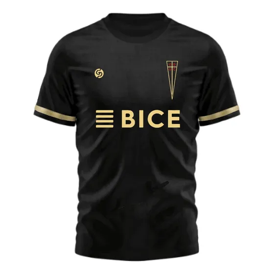 Camiseta U Católica Conmemorativa Personalizable