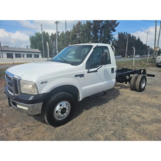 Ford 4000  4x4  Motor Cummins Chasis C/cabina Sin Carrocería