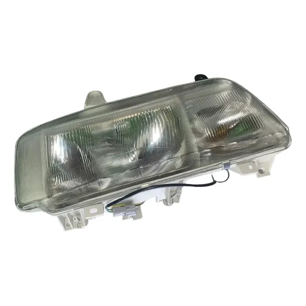 Faro Delantero Isuzu Fvr (derecho)