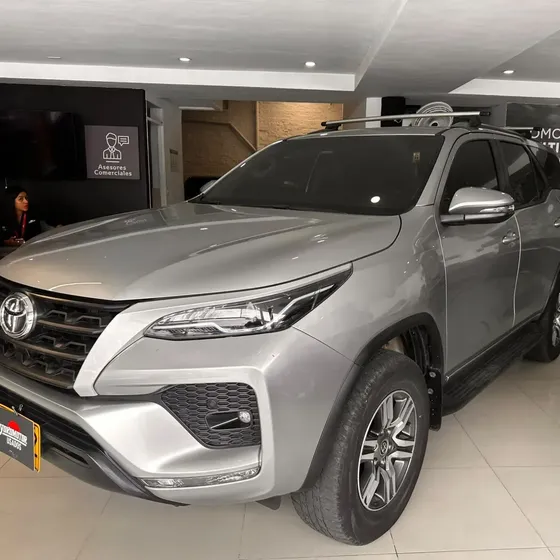 Toyota Fortuner 2022 2.7l
