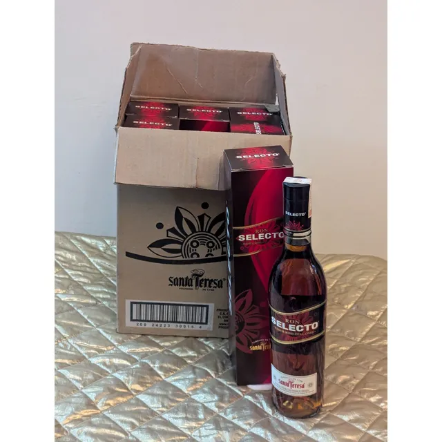 Caja De 6 Ron Santa Teresa Selecto (botella Larga) 0,7 L