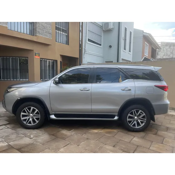 Toyota Sw4 2.8 Srx 177cv 4x4 7as At