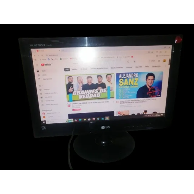Monitor Lg 19 Pulgadas. Negro