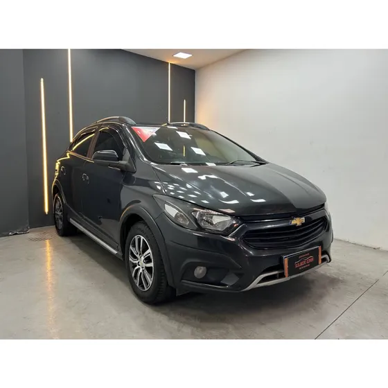 Chevrolet Onix 1.4 Mpfi Activ 8v Flex 4p Automático