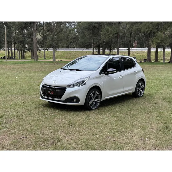 Peugeot 208 1.6 Thp