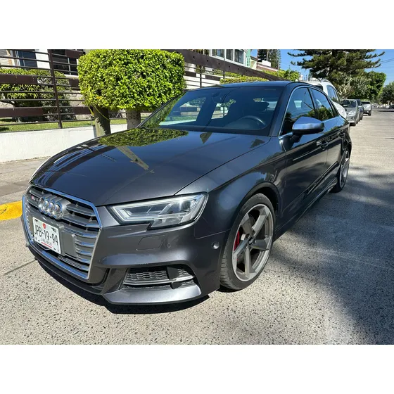 Audi Serie S 2.0 S3 L Tfsi Sedán At Dsg