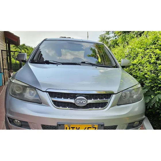 Byd S6 2.4 Glx